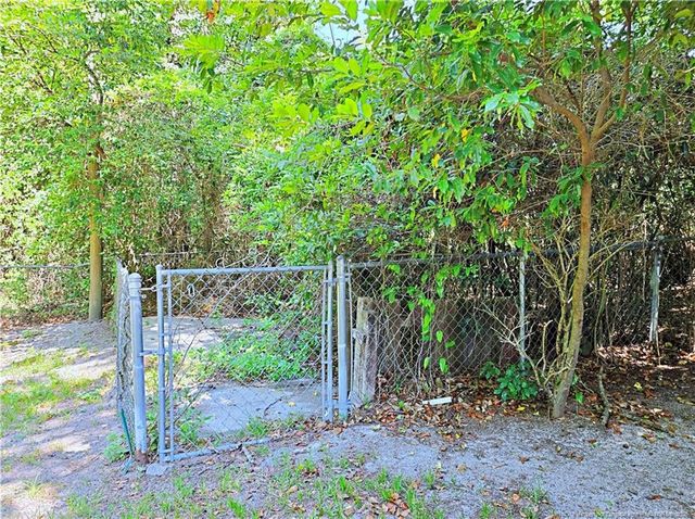 4122 Mill Bridge Road, Hope Mills, NC 28348