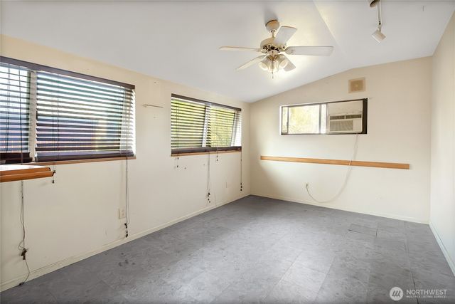 20006 117TH Street E, Bonney Lake, WA 98391