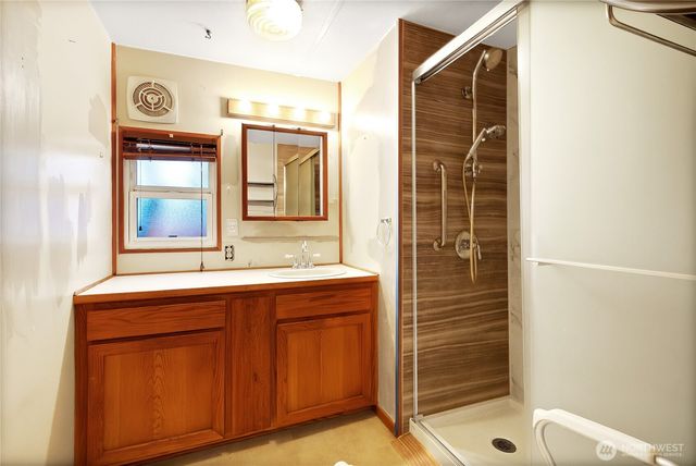 20006 117TH Street E, Bonney Lake, WA 98391