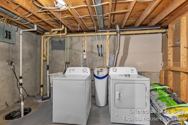 6374 Clover Lane, Georgetown Twp, MI 49428