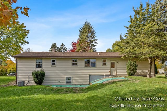 6374 Clover Lane, Georgetown Twp, MI 49428