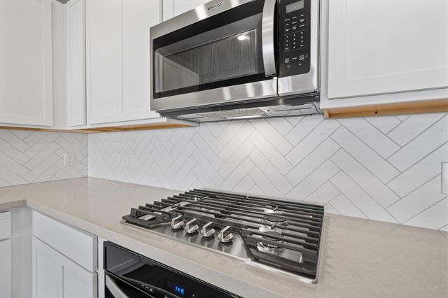 1923 Stargazer Lane, Angleton, TX 77515