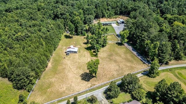 811 Defoor Road, Resaca, GA 30735
