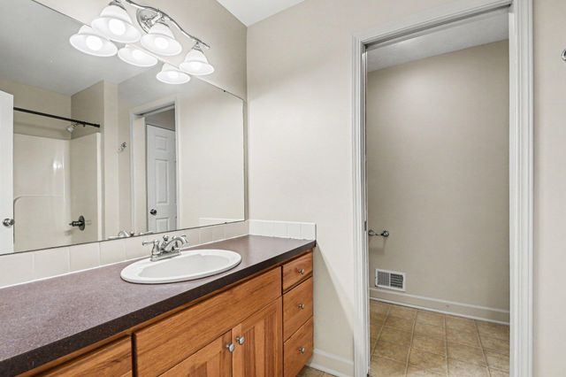 4312 St Annes Avenue Se 12, City Of Kentwood, MI 49512