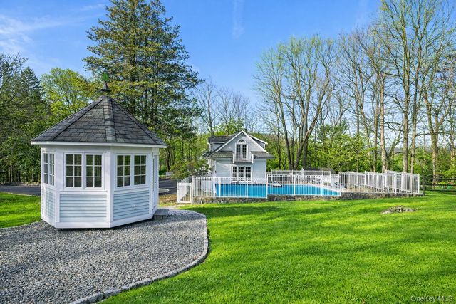 320 Illington Road, Ossining, NY 10562