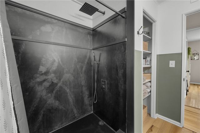 6 Fairchild Road, Gates, NY 14606