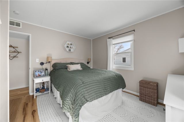 6 Fairchild Road, Gates, NY 14606