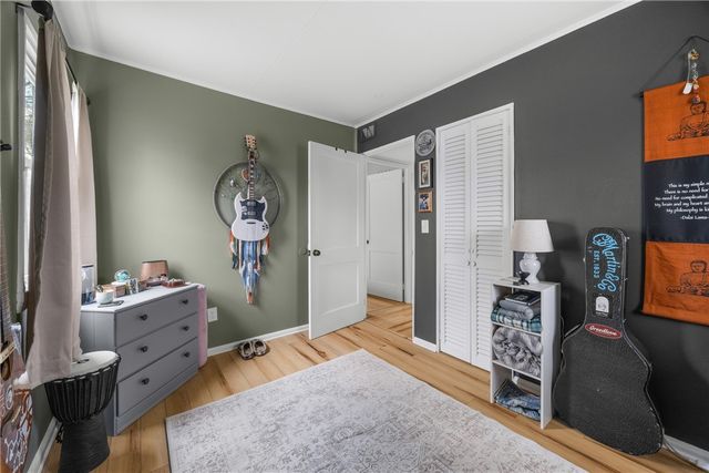 6 Fairchild Road, Gates, NY 14606