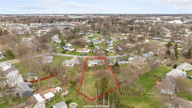 6 Fairchild Road, Gates, NY 14606