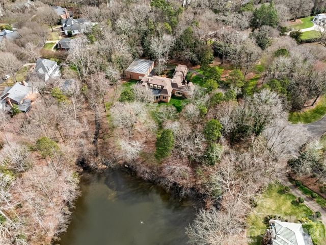 2750 Loch Lane, Charlotte, NC 28226