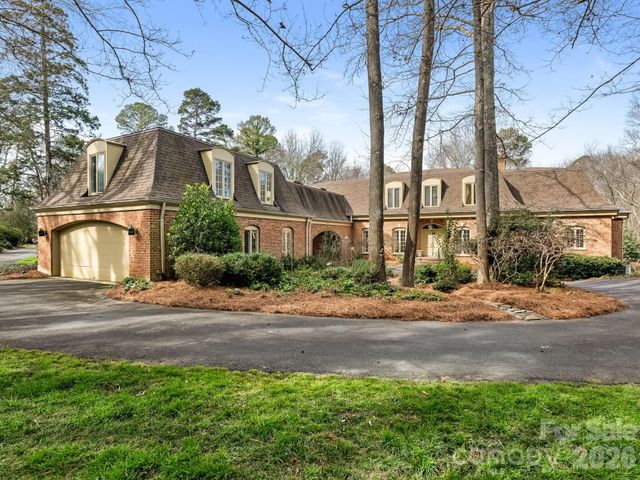 2750 Loch Lane, Charlotte, NC 28226