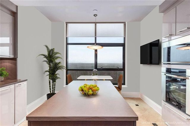 750 Park NE Avenue 19E, Atlanta, GA 30326