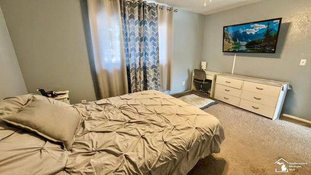 445 Toll Street, Monroe, MI 48161