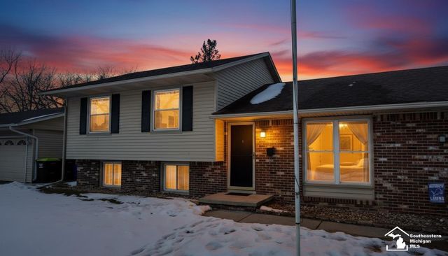 445 Toll Street, Monroe, MI 48161