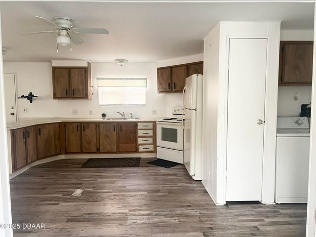 210 Sand Pebble Circle, Port Orange, FL 32129