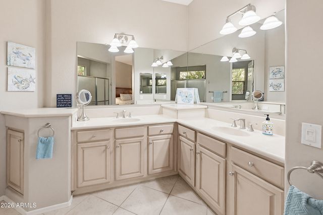 12369 W RUNNING DEER Trail, Peoria, AZ 85383