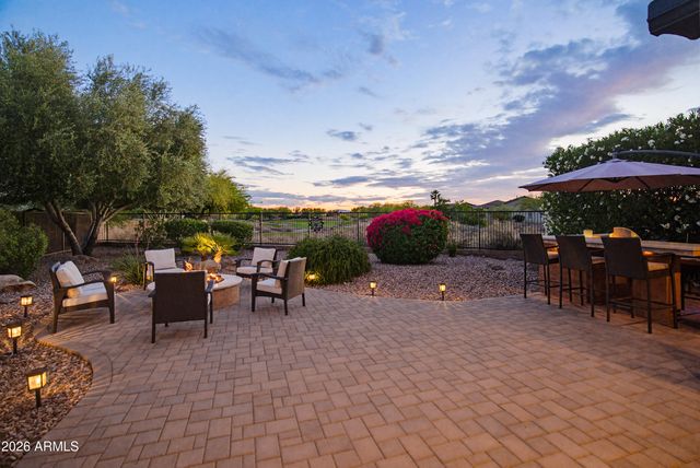 12369 W RUNNING DEER Trail, Peoria, AZ 85383