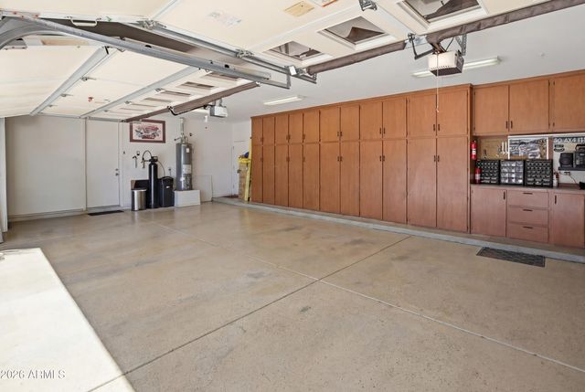 12369 W RUNNING DEER Trail, Peoria, AZ 85383