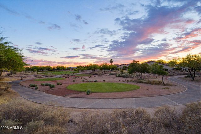 12369 W RUNNING DEER Trail, Peoria, AZ 85383