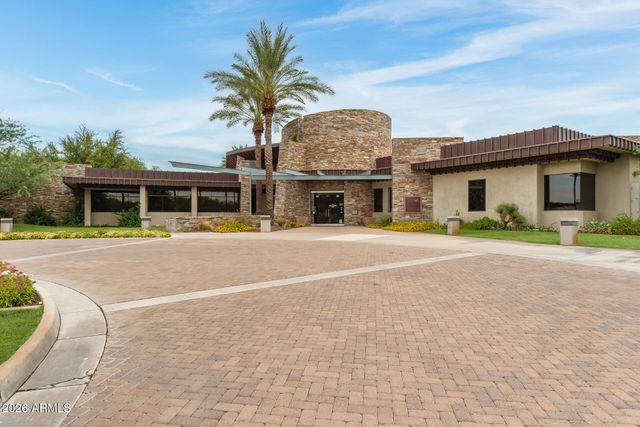 12369 W RUNNING DEER Trail, Peoria, AZ 85383