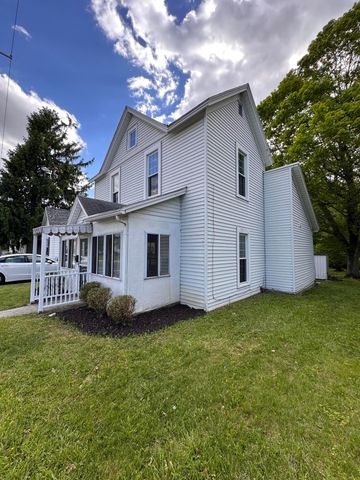 221 N Hayes Street 221 N Hayes Street, Bellefontaine, OH 43311