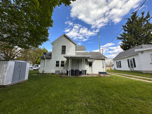 221 N Hayes Street 221 N Hayes Street, Bellefontaine, OH 43311