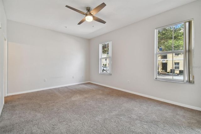 5052 SUNRIDGE PALMS DRIVE 104, Tampa, FL 33617