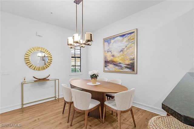 9118 Chula Vista ST 12002, Naples, FL 34113