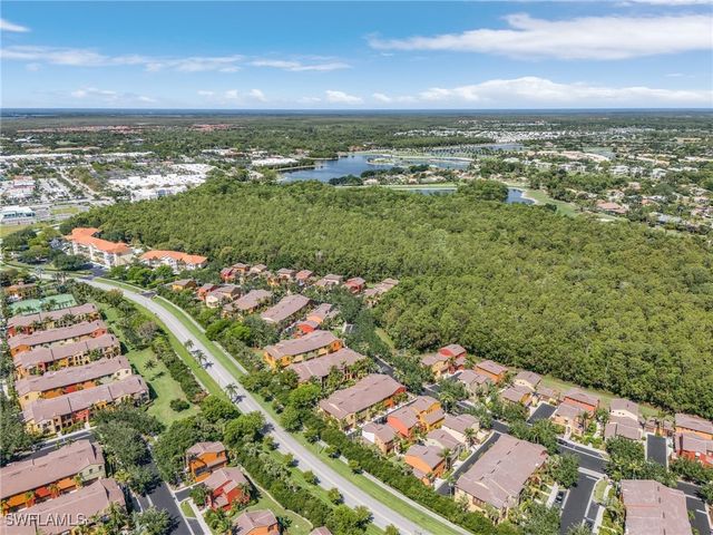 9118 Chula Vista ST 12002, Naples, FL 34113