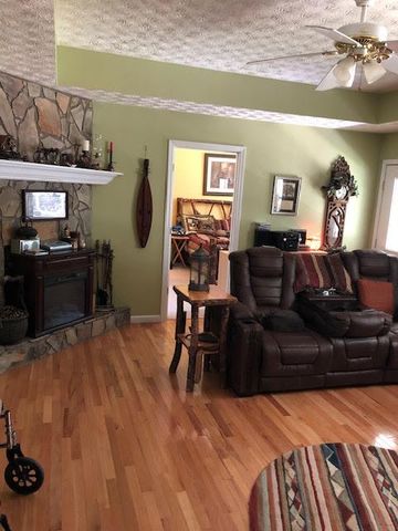 44 Foxhound Court, Ellijay, GA 30540