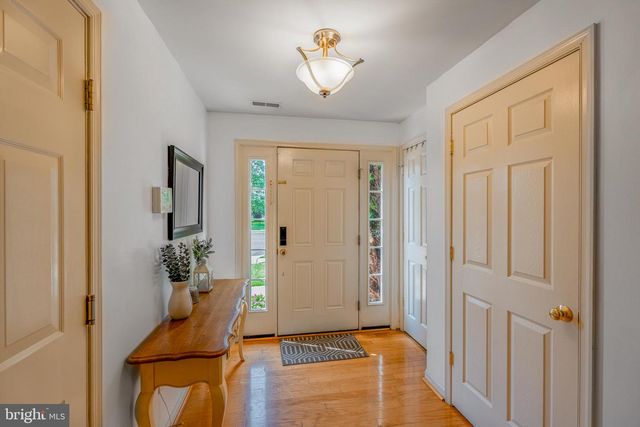 406 TERRACE DR, Quakertown, PA 18951