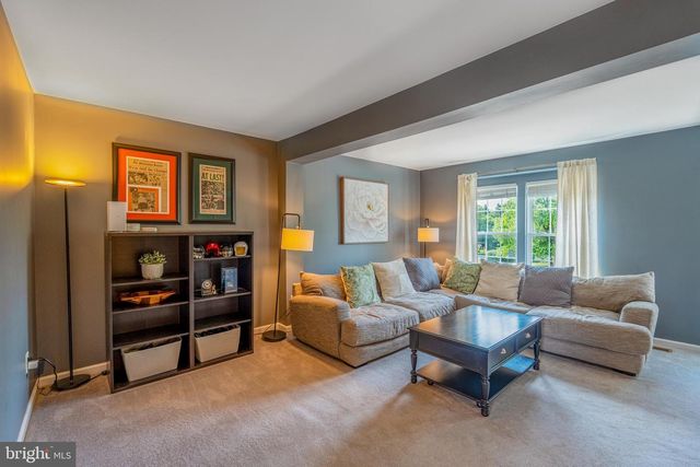 406 TERRACE DR, Quakertown, PA 18951