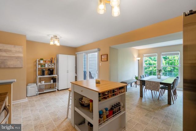 406 TERRACE DR, Quakertown, PA 18951