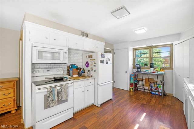 8259 Walter Street NW, Massillon, OH 44646