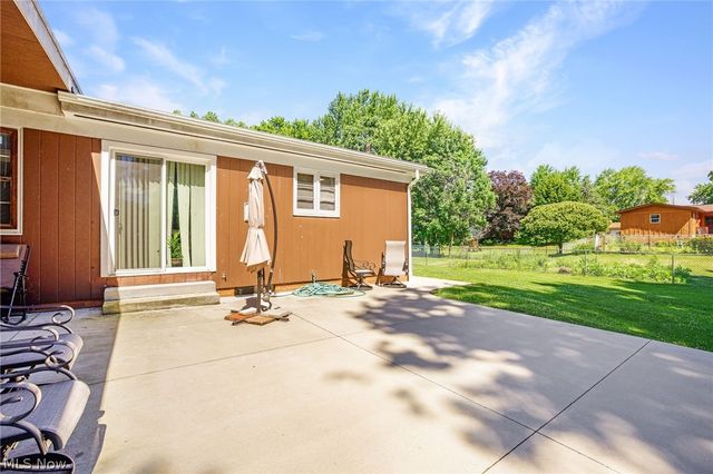 8259 Walter Street NW, Massillon, OH 44646