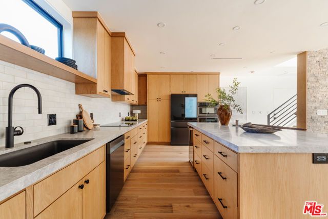 726 Howard Street, Marina Del Rey, CA 90292