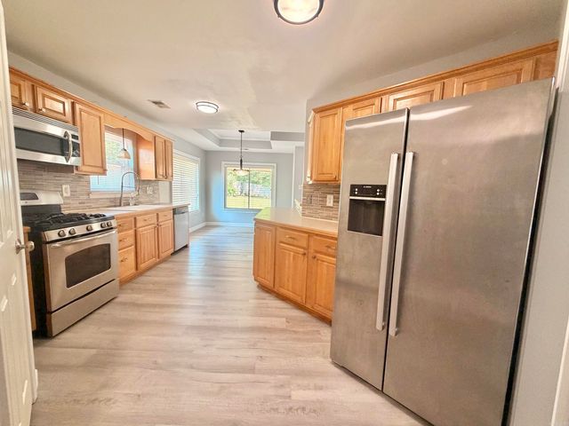 4110 Stoneybrook Drive, Bryant, AR 72022