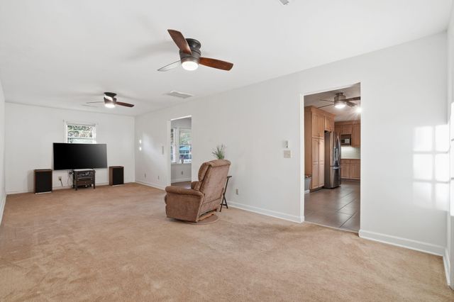 2087 Idlewood Lane, Charleston, SC 29414