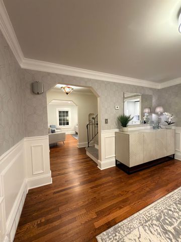 45409 North Avenue, Macomb, MI 48042