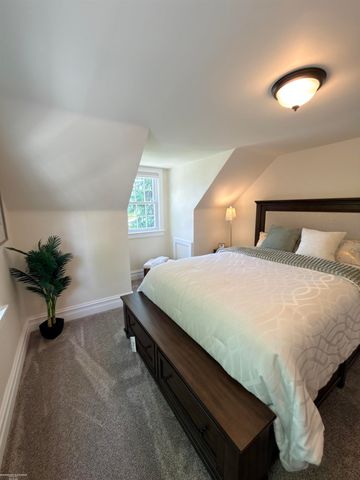 45409 North Avenue, Macomb, MI 48042