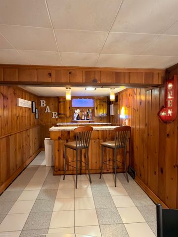 45409 North Avenue, Macomb, MI 48042