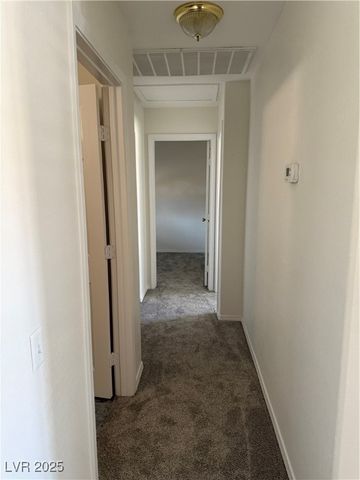 311 Glenoaks Street, Pahrump, NV 89048