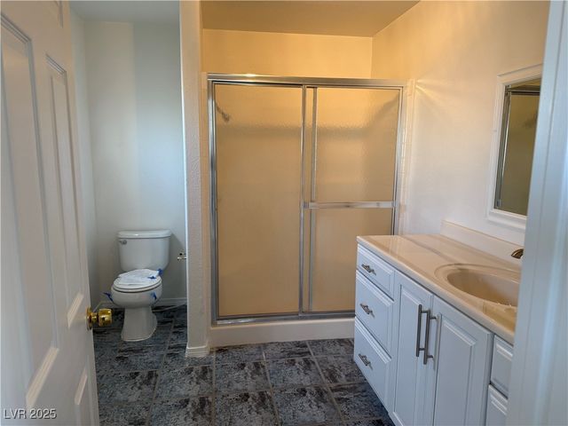 311 Glenoaks Street, Pahrump, NV 89048