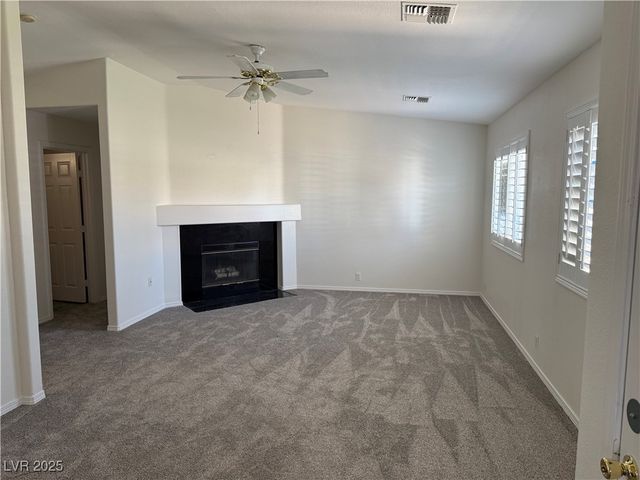 311 Glenoaks Street, Pahrump, NV 89048