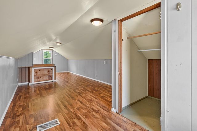 4928 Abbott Avenue N, Brooklyn Center, MN 55429