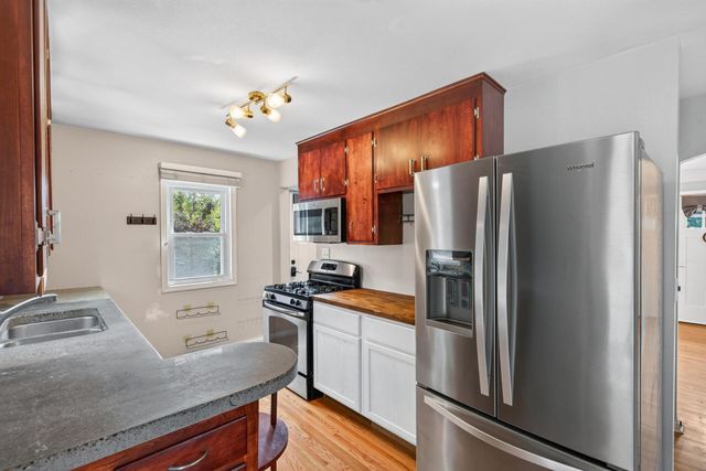 4928 Abbott Avenue N, Brooklyn Center, MN 55429