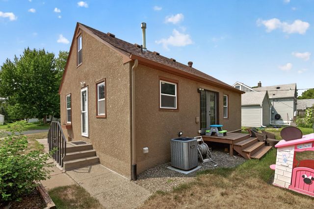 4928 Abbott Avenue N, Brooklyn Center, MN 55429