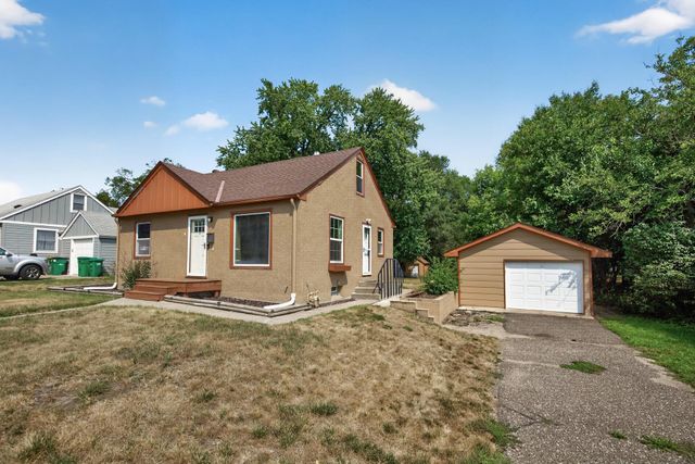 4928 Abbott Avenue N, Brooklyn Center, MN 55429