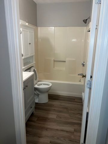 145 Broad Street 6, Attleboro, MA 02760
