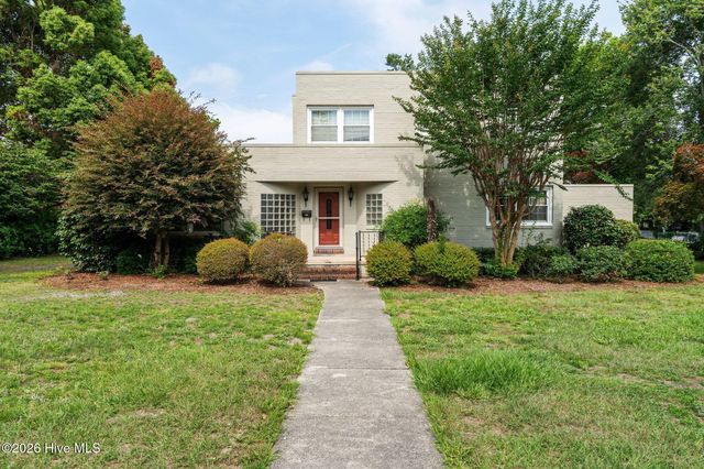 1210 Essex Drive, Wilmington, NC 28403